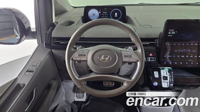 Hyundai Staria L3.5 Lounge 7-Seater Mobility 2023 — фото 16