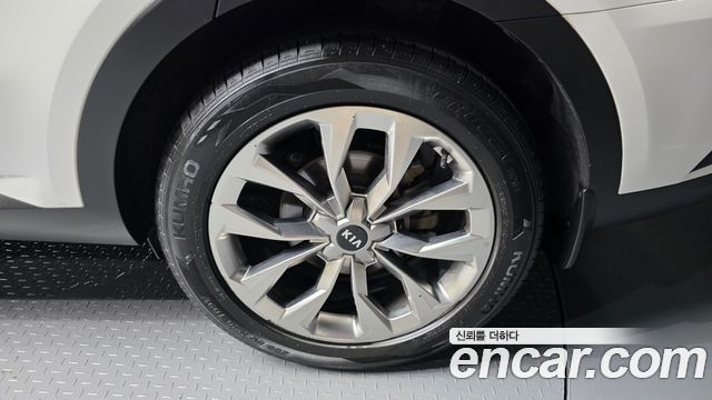 Kia Sorento (IV) Gasoline 2.5T 2WD Noblesse 2021 — фото 21