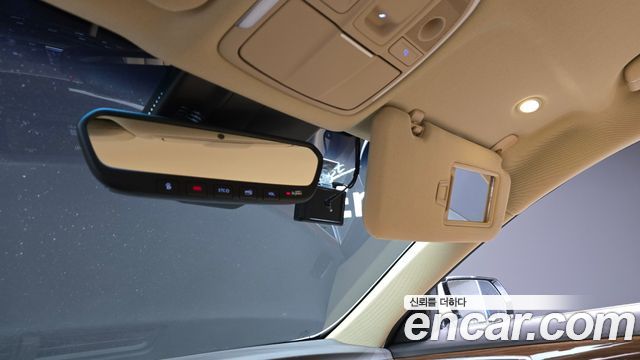 Genesis G80 3.3 GDI AWD Luxury 2017 — фото 20