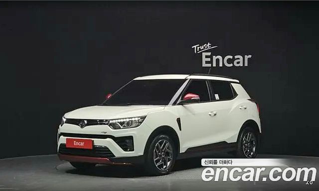 KG Mobility (SsangYong) Very New Tivoli Gasoline 1.5 2WD R-PLUS White
