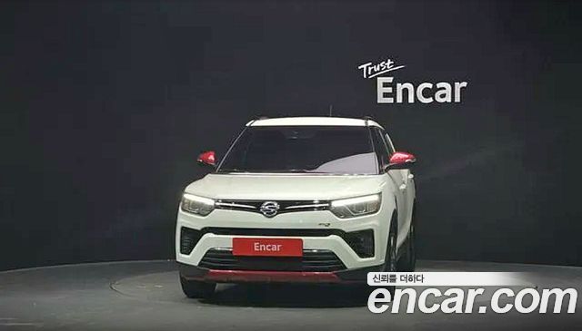 KG Mobility (SsangYong) Very New Tivoli Gasoline 1.5 2WD R-PLUS White 2022 — фото 2