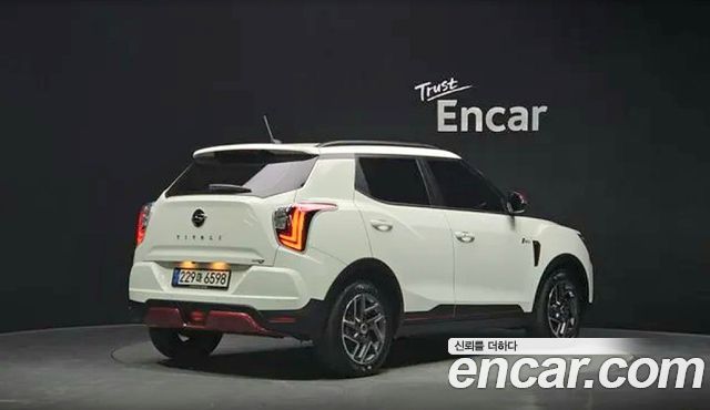 KG Mobility (SsangYong) Very New Tivoli Gasoline 1.5 2WD R-PLUS White 2022 — фото 3