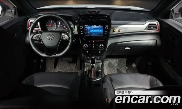 KG Mobility (SsangYong) Very New Tivoli Gasoline 1.5 2WD R-PLUS White 2022 — фото 7