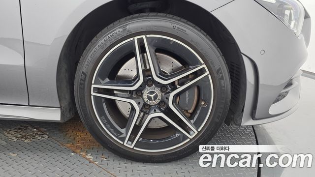 Mercedes-Benz CLA-Class (C118) CLA250 4MATIC 2020 — фото 5