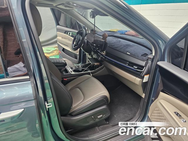 Kia Carnival (IV) HEV 9seater Signature 2025 — фото 16