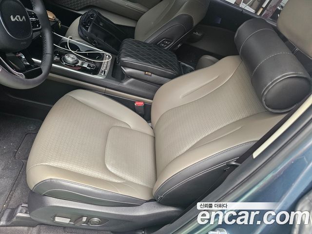 Kia Carnival (IV) HEV 9seater Signature 2025 — фото 18