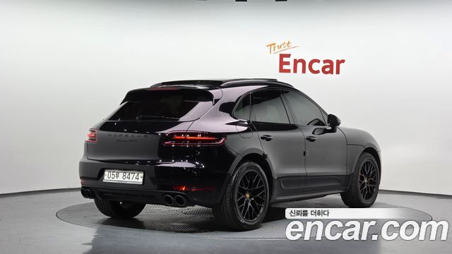 Porsche Macan 3.0 GTS 95B 2018 — фото 2