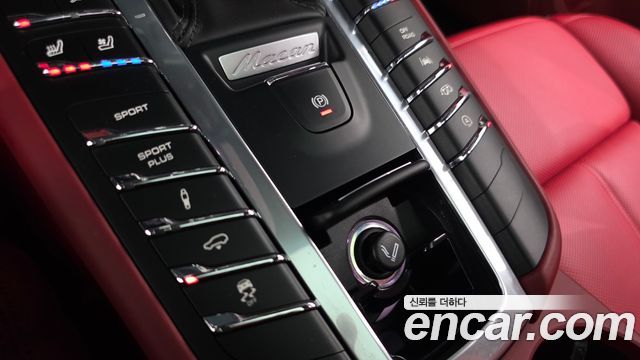 Porsche Macan 3.0 GTS 95B 2018 — фото 22