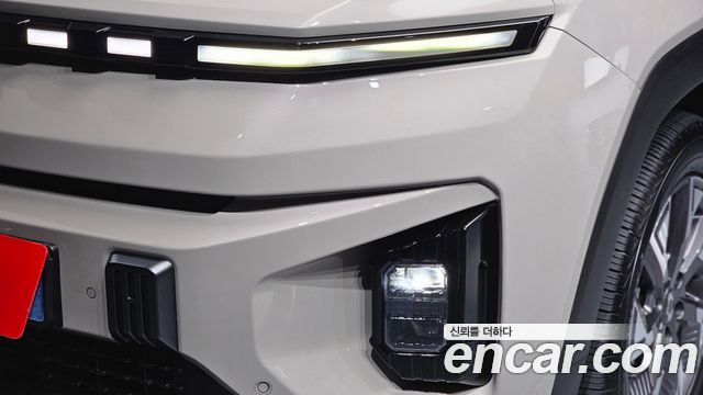 KG Mobility (SsangYong) Torres EVX E7 2024 — фото 22