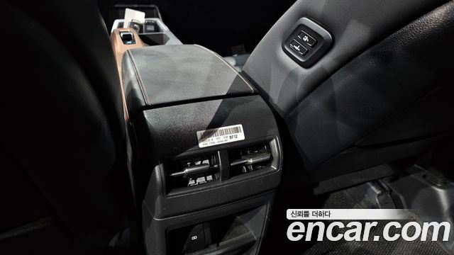 KG Mobility (SsangYong) Torres EVX E7 2024 — фото 32