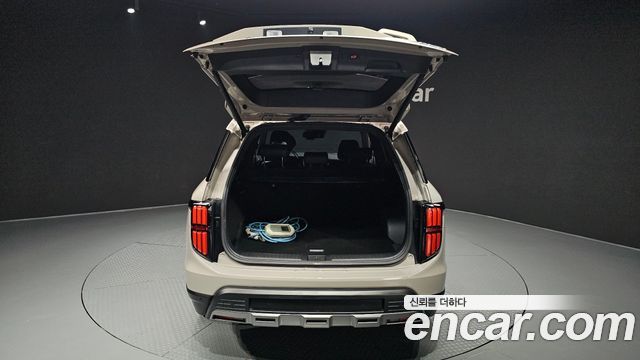 KG Mobility (SsangYong) Torres EVX E7 2024 — фото 33