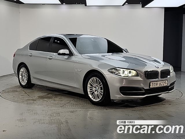 BMW 5 Series (F10) 520d 2015 — фото 2