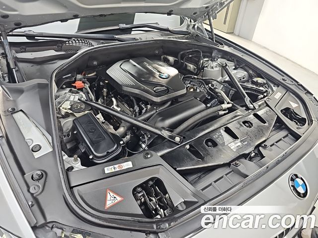 BMW 5 Series (F10) 520d 2015 — фото 6