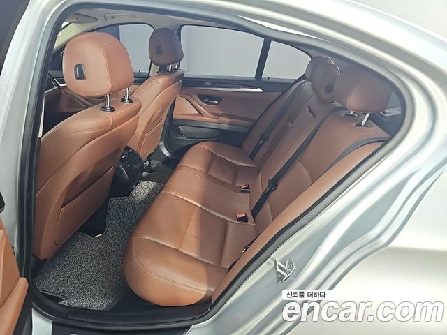 BMW 5 Series (F10) 520d 2015 — фото 16