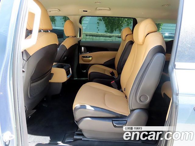 Kia Carnival (IV) Diesel 9-Seater Prestige 2023 — фото 6