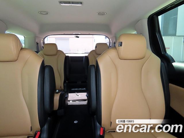 Kia Carnival (IV) Diesel 9-Seater Prestige 2023 — фото 7