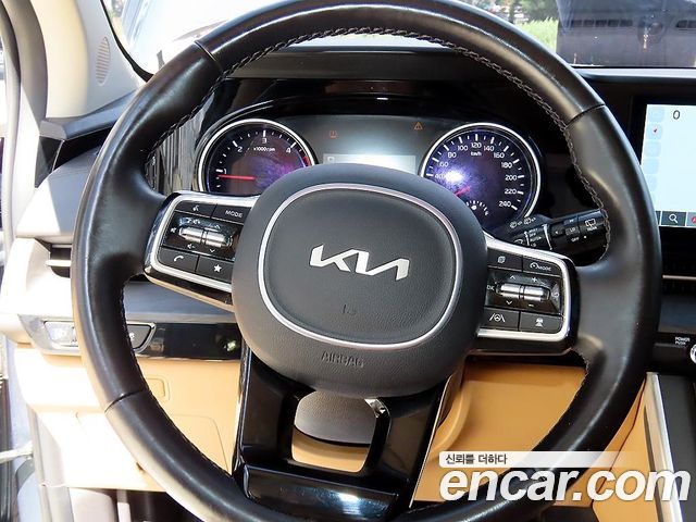 Kia Carnival (IV) Diesel 9-Seater Prestige 2023 — фото 9