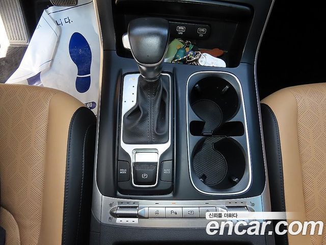 Kia Carnival (IV) Diesel 9-Seater Prestige 2023 — фото 15