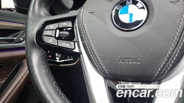 BMW 5 Series (G30) 520d xDrive M Sport Package Plus 2018 — фото 16
