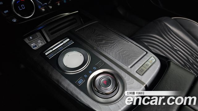 Genesis G80 (RG3) Gasoline 2.5 Turbo AWD 2021 — фото 9