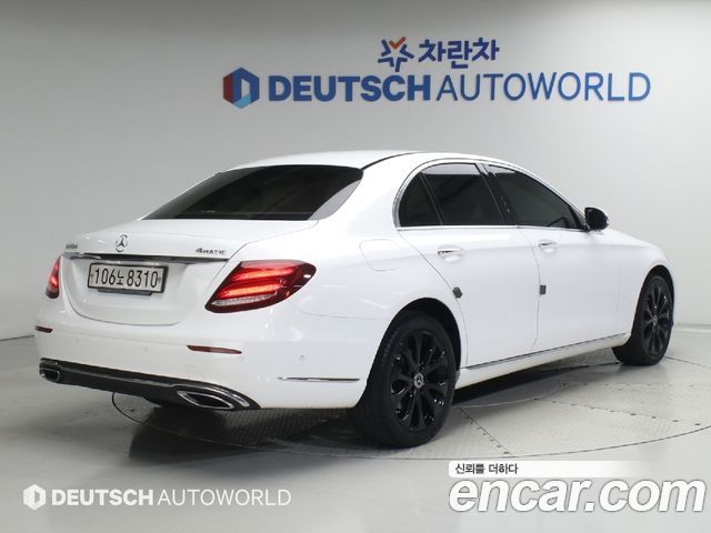 Mercedes-Benz E-Class (W213) E220d 4MATIC Exclusive 2019 — фото 4