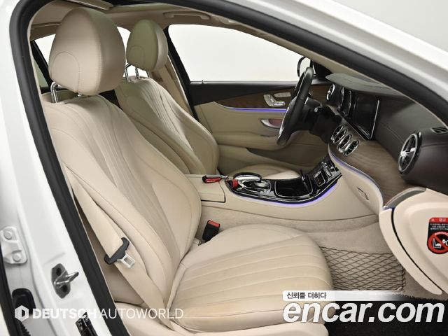 Mercedes-Benz E-Class (W213) E220d 4MATIC Exclusive 2019 — фото 9