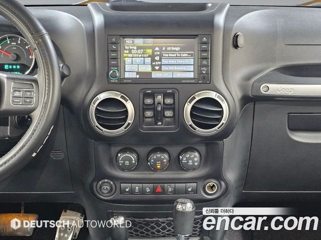 Jeep Wrangler (JK) 2.8 Diesel Sahara 4Door 2015 — фото 18