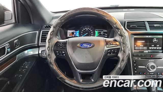 Ford Explorer 2.3 Limited 4WD 5th 2016 — фото 14