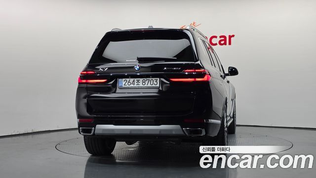 BMW X7 (G07) xDrive 40d Design Pure Excellence 6-Seater 2026 — фото 4