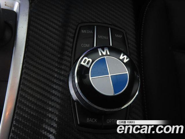 BMW X4 (F26) xDrive20d 2017 — фото 17