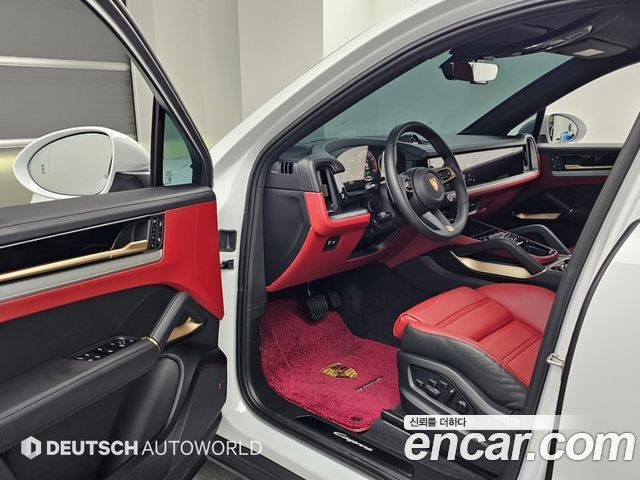 Porsche Cayenne (PO536) 3.0 E-Hybrid Coupe 2025 — фото 15