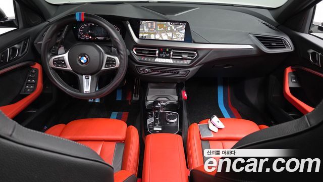 BMW 1 Series (F40) M135i xDrive 2024 — фото 7