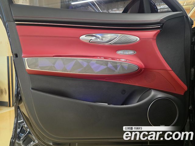 Genesis GV70 2.5T Gasoline AWD 2024 — фото 5