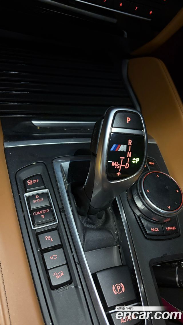 BMW X6 (F16) M50d 2018 — фото 9