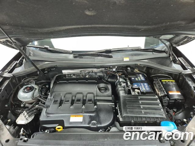 Volkswagen Tiguan (II) 2.0 TDI Premium 2020 — фото 5