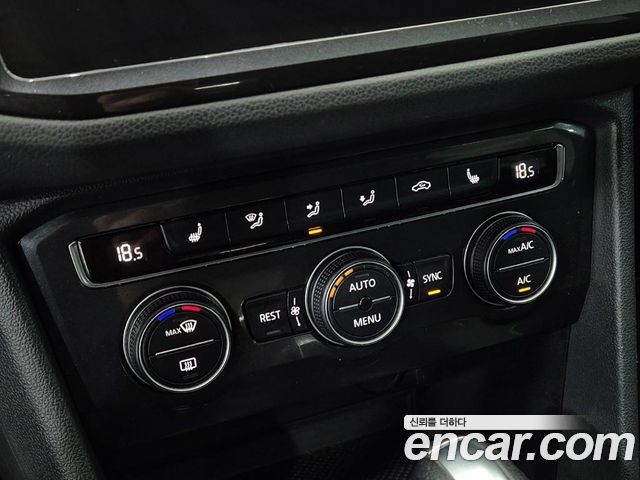 Volkswagen Tiguan (II) 2.0 TDI Premium 2020 — фото 21