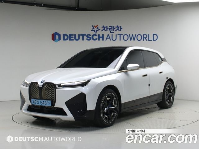 BMW iX xDrive40 First Edition