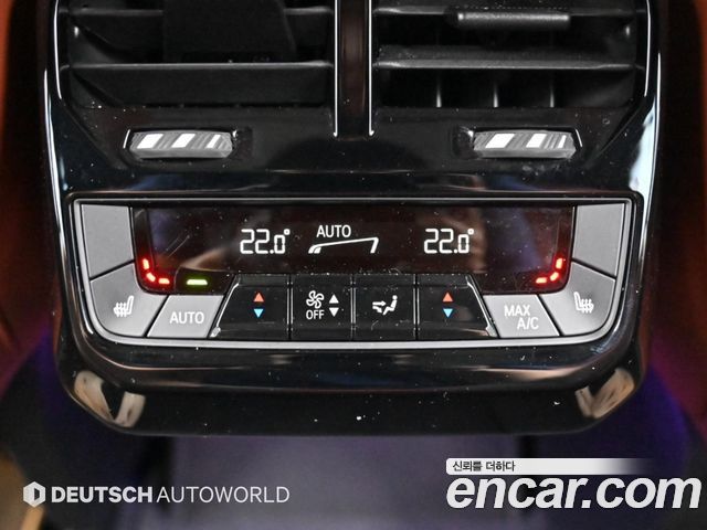BMW iX xDrive40 First Edition 2022 — фото 20