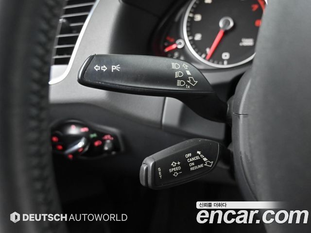 Audi Q5 2.0 TFSI Quattro 8R 2013 — фото 21