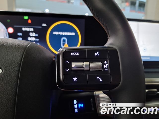 Hyundai Grandeur (GN7) 2,5 Gasoline 2WD Exclusive 2023 — фото 10