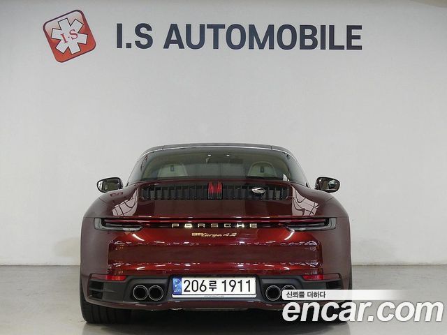 Porsche 911 (992) Targa 4S Heritage Design Edition 2021 — фото 3