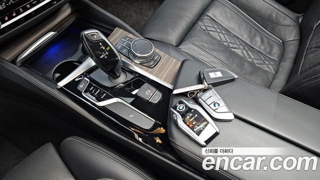 BMW 5 Series (G30) 530i Luxury Plus 2018 — фото 9