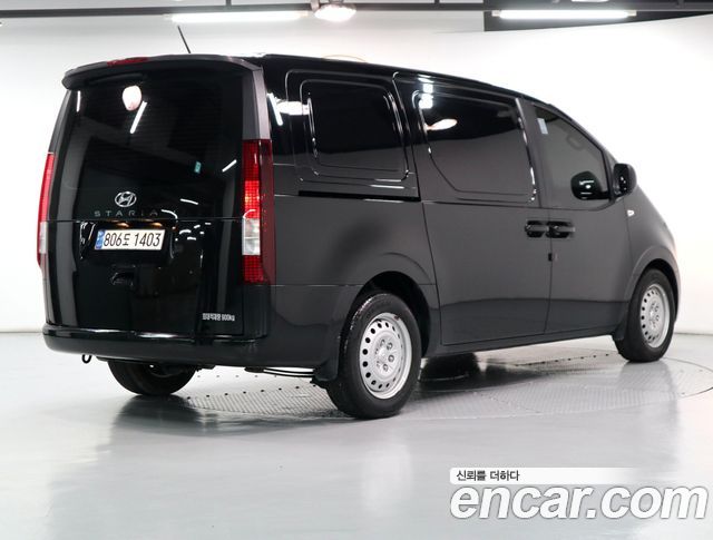 Hyundai Staria Cargo 3-Seater Smart 2022 — фото 3