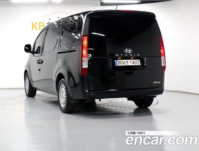 Hyundai Staria Cargo 3-Seater Smart 2022 — фото 4