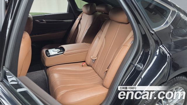 Genesis G80 (RG3) Gasoline 2.5 Turbo 2WD 2022 — фото 12