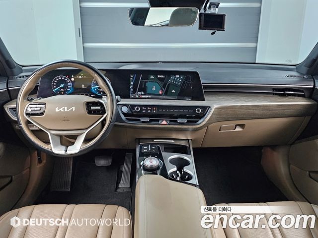 Kia K8 2.5 Gasoline 2WD Noblesse 2022 — фото 15