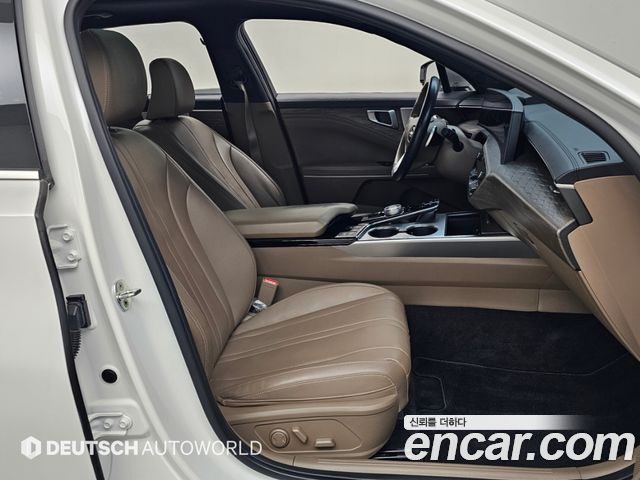 Kia K8 2.5 Gasoline 2WD Noblesse 2022 — фото 17