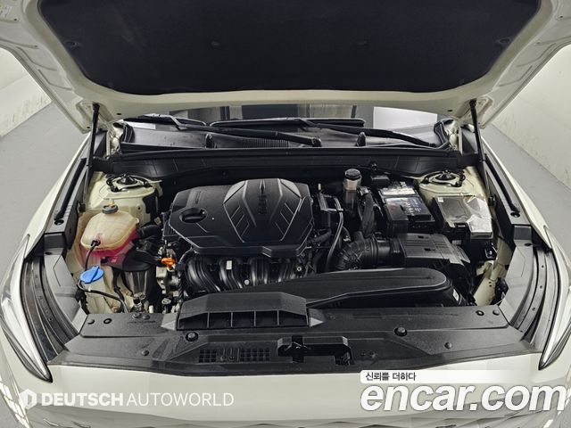 Kia K8 2.5 Gasoline 2WD Noblesse 2022 — фото 24