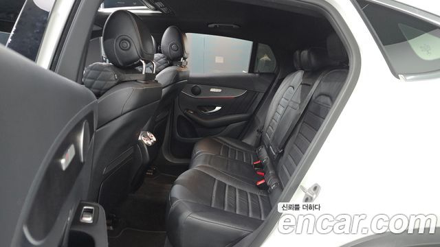 Mercedes-Benz GLC-Class (X253) GCL300 4MATIC Coupe 2023 — фото 12
