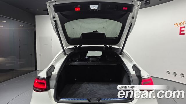 Mercedes-Benz GLC-Class (X253) GCL300 4MATIC Coupe 2023 — фото 20
